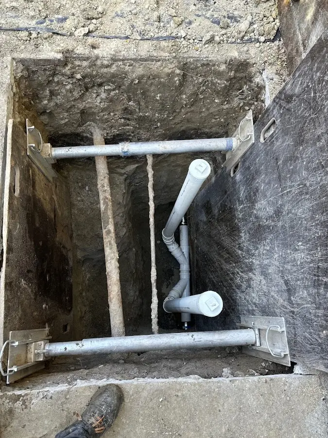 Experienced plumber completing Drain Cleaning work in Yuma